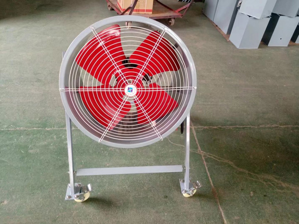 �ƶ���λ���